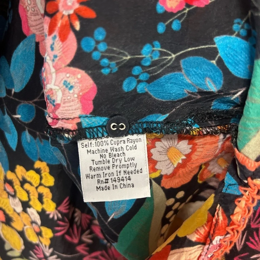 Johnny Was Poppy Floral Button Blouse Long Sleeve Whip Stitch Detail Size Small
